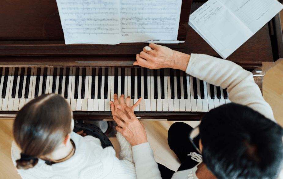 Educational Programs & Masterclasses